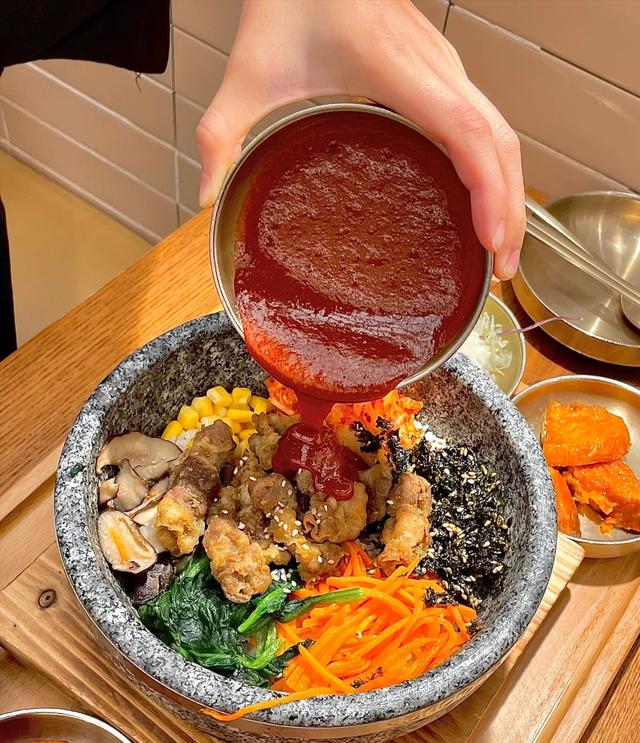 难吃的韩国拌饭，还能火爆多久？越是预制，生意越好？