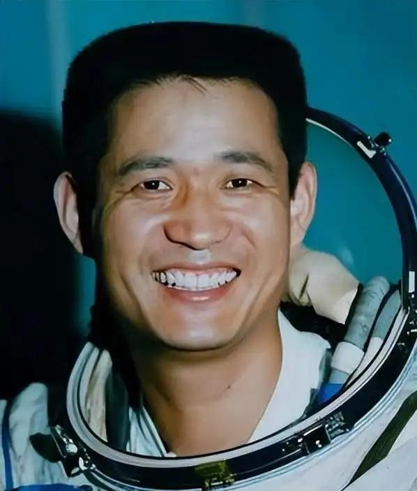 曾因担心聂海胜安危，提出离婚，聂捷琳保密生活隐藏了多少辛酸？