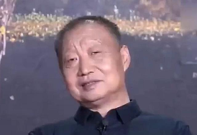 父亲拒绝供学霸儿读大学，儿子绝望失联16年，如今父重病找儿养老