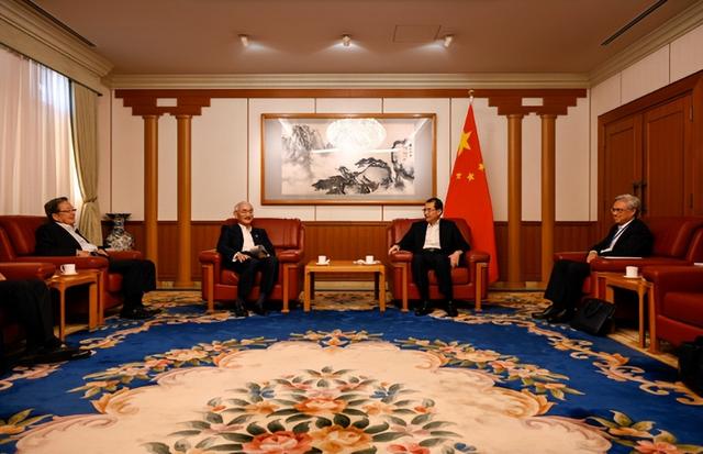 日本车企宣布被迫停产，日方代表团请求访华，相关安排仍未推进