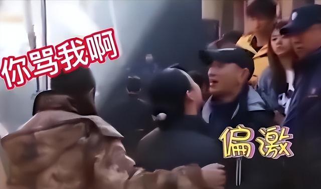 这跟不穿有啥区别？32岁李梦真空上阵，几乎全裸，简直太大胆