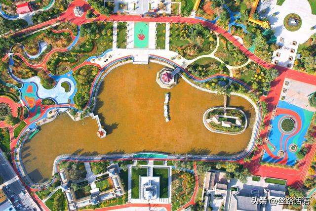 山丹南湖秋意浓 美景如画引客来