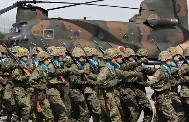 薛剑总领事遭围攻，日本记者：要100多年前，我们就直接打过去了