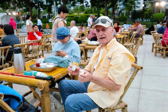 明日开启！茶桌仔免费呷茶！持续至周末→