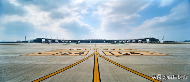 白云机场“五跑三楼”启航：链通全球，重塑湾区枢纽新能级