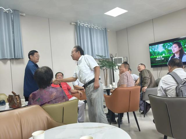 河南知青康养中心举行系列公益活动