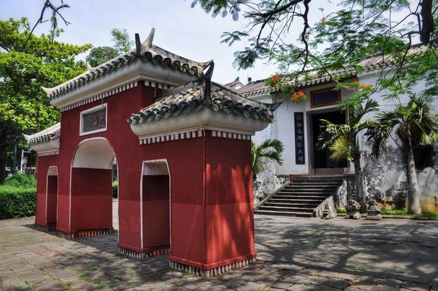 去了一趟海口和三亚，实话实说：海口和三亚的差异确实挺大的！