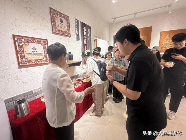 大荔文旅开展“青春荔量”探索大荔文化密码暑期游系列活动
