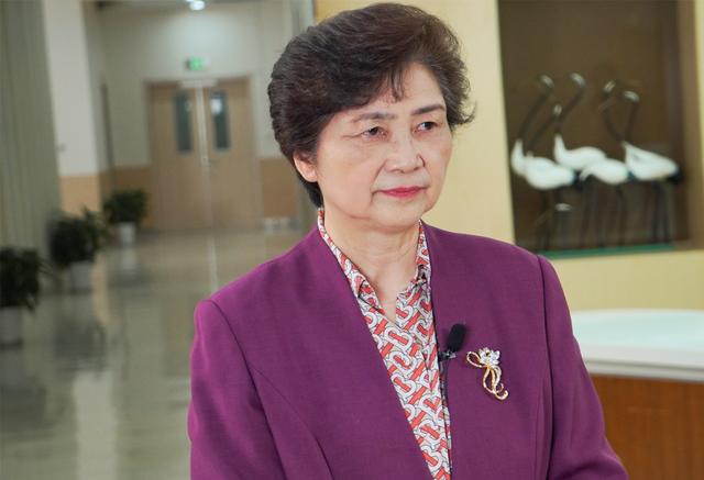 李兰娟：天冷坚持戴帽子的人，过不了几个月，身体或会有6大变化