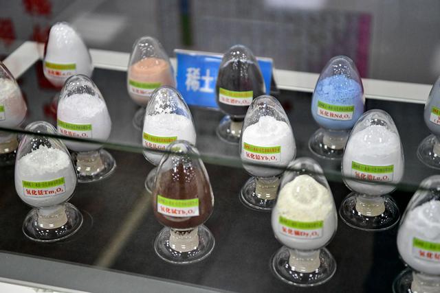 日本亮出王牌，中国束手无策？高市赌美国不会见死不救，结果悲剧