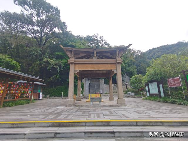 寻找一片僧人墓地，佛门高僧竟然最后落得尸骸无存