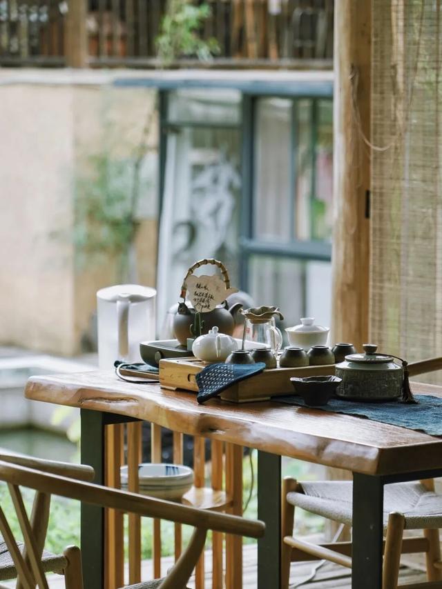 明月山躺平指南：在民宿里感受怦然心动！