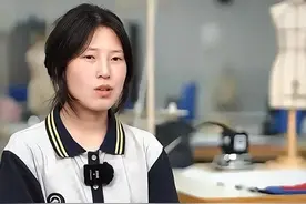 ⁡天才少女姜萍⁠：农村出_身自学成才，勇夺全球数学竞赛佳绩图片