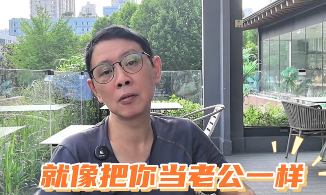 58岁中国大叔一夜暴富，出国专猎洋妞，却不敢碰伊朗女，内幕扎心