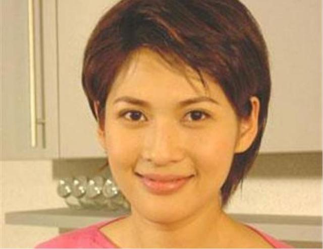 傍大款，当小三，私生活混乱！难怪16年过去，阔太们还在防着她