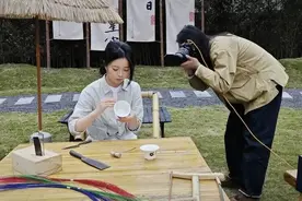 创业5年营收破千万！看“95后”海归如何让传统竹编走出国门图片