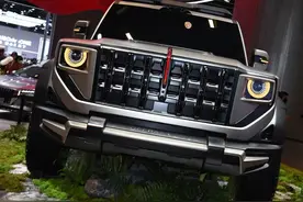 我为红旗硬派越野车命名图片