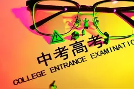 中高考英语有关五个穿各双语例句图片