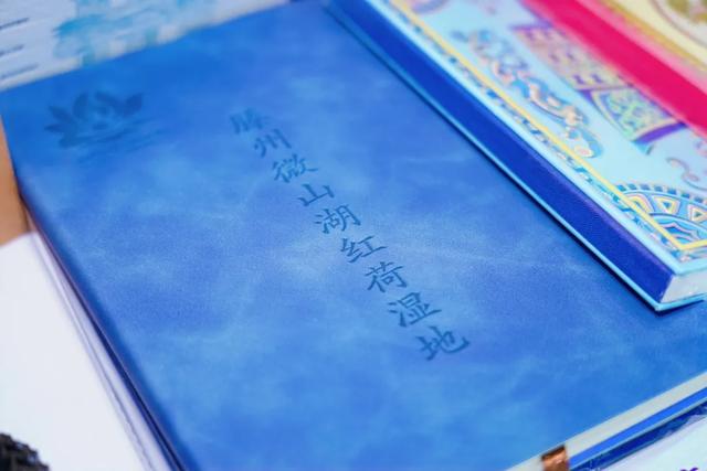 滕州文旅武汉博览会收获丰硕,文创产品出彩,展区人气爆棚