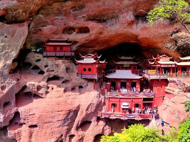 被严重低估的宝藏小县城，高铁直达！人少景美超安逸，周末就出发