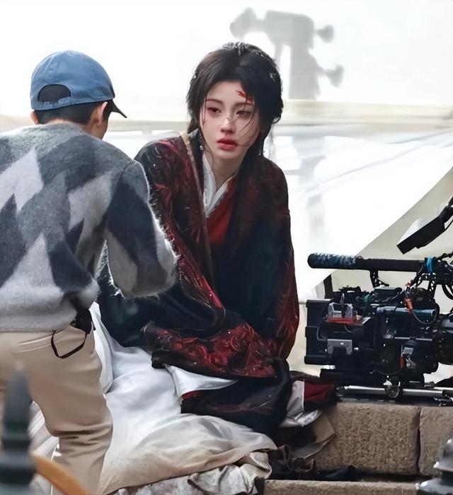 表面是倾城美女，实则一帮“歪瓜裂枣”，这几位女星太令人意外