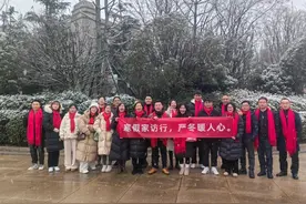 假期家访，是增加老师负担吗？你怎么看？图片