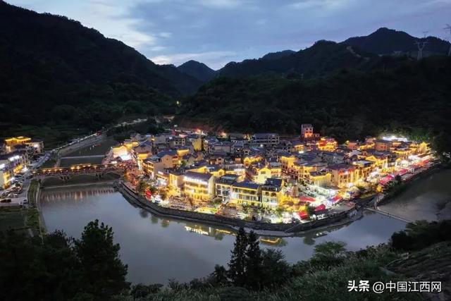从“生态伤疤”到“仙侠世界”，江西这里的乡村为何火遍全球？