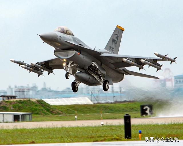 印尼空军或采购42架歼-10？中方回应意味深长，战机出口迎高潮！