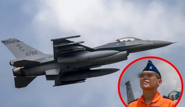 大陆还没出手，上百台军飞行员集体跑路，台专家：统一已有新模式