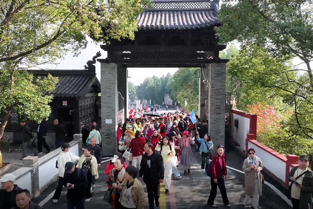诗画安陆迎客来！白兆山巅，赴一场与诗仙的千年之约