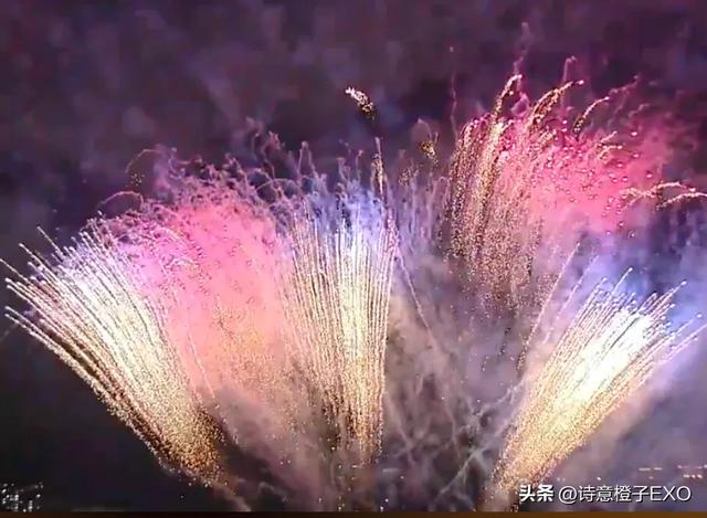澳门 国庆烟花盛放