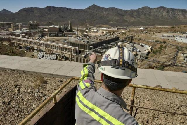 出大事了，美国第一块稀土磁铁诞生，贝森特欢呼雀跃：再不怕中国