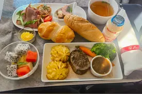 餐食不错，日本航空（JAL），广州白云至东京羽田机场商务舱体验图片