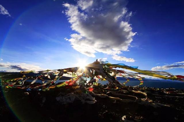穿越阿里，才算真正到过西藏！万山之祖与百川之源在此相遇。