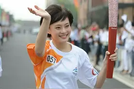 孙俪年轻时被很多高质量帅哥表白，最后选的邓超图片