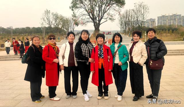 蒙牛别提多美衡阳公司专属版“衡山渡”一日游活动温情启动