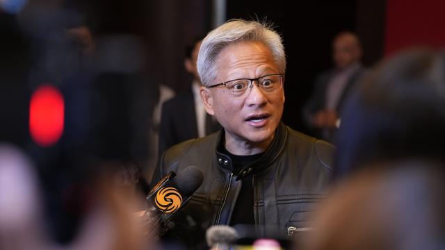重磅！黄仁勋全盘托出，透露OpenAI投资内幕，AI竞争出现新格局