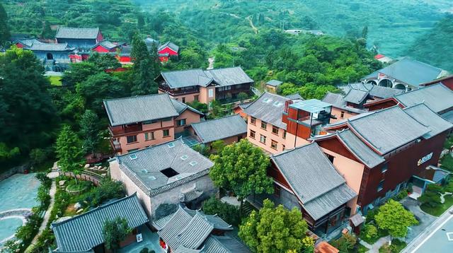 2025中国旅游景区协会旅游度假区高质量发展大会将在武当山举行