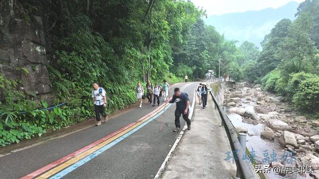 千人徒步邛崃天台后山，共赴自然与人文之旅
