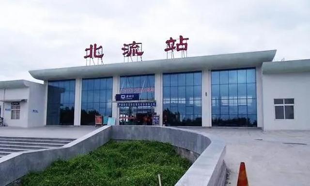 广西有哪些县级市？