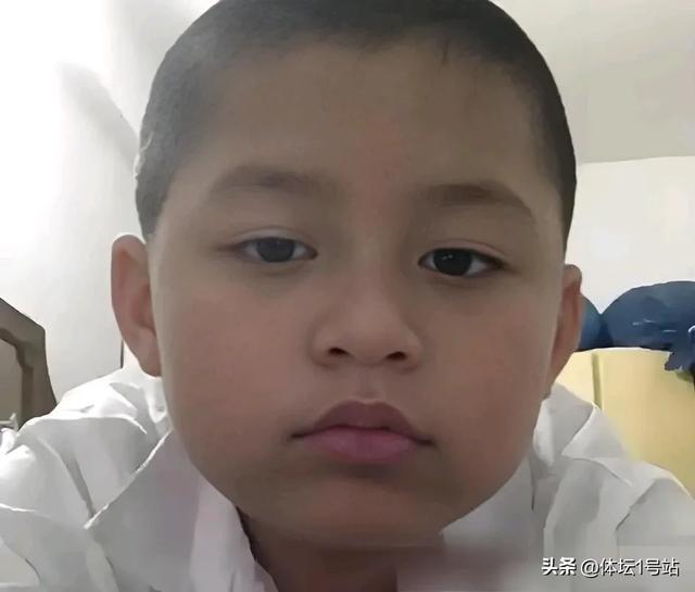 林诗栋母亲王海燕：儿子瑞典站三线都赢球，导致面馆生意太火爆