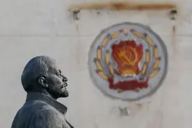 苏联曾提出废除不平等条约，并归还领土，北洋政府为何非要拒绝？图片