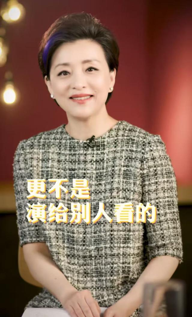 误会太深！直到杨振宁对翁帆的称呼曝光，才懂杨澜那番话含金量