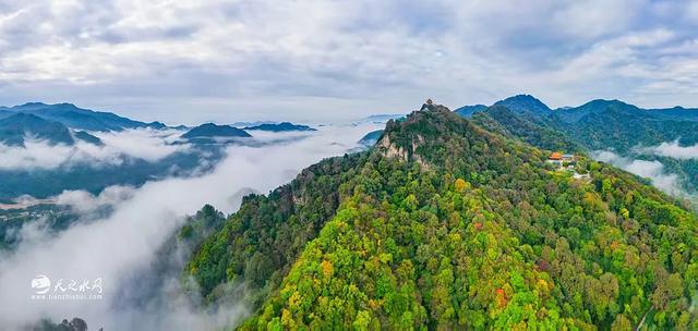 天水白音山：云海绘就水墨梦，诗意治愈尘世人！