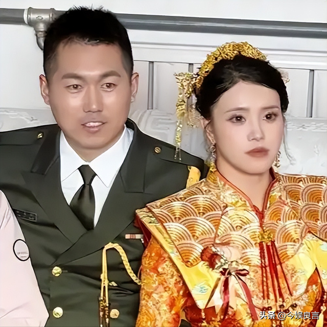 最帅升旗手张自轩大婚不到24小时	，荒唐一幕出现，新娘受无妄之灾