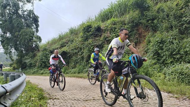骑行百公里纪念抗日战争暨世界反法西斯战争胜利80周年