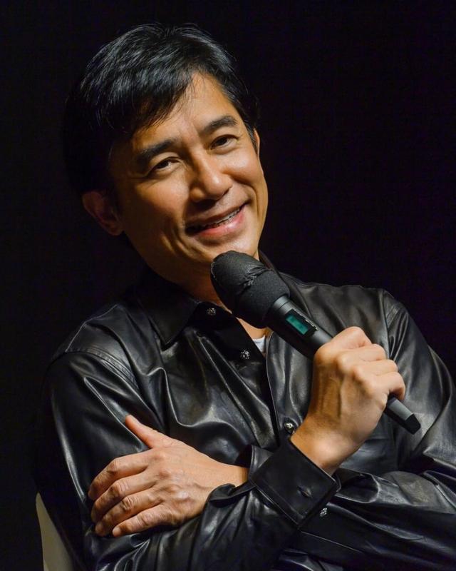梁朝伟没有撒谎，“不合群”的王一博，才是娱乐圈真正的聪明人