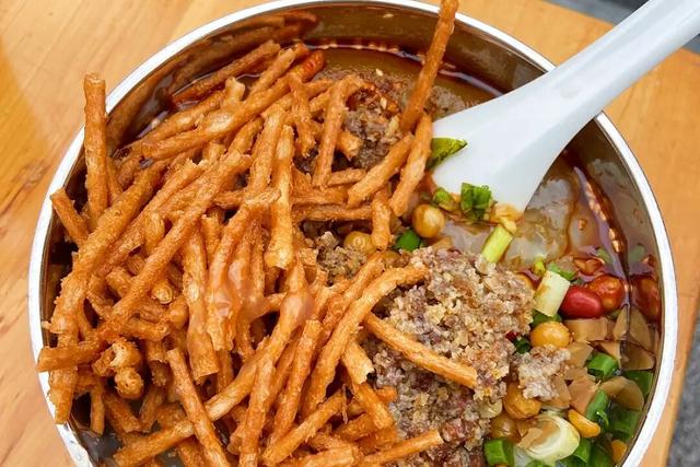 成都最适合逛吃的区域，每口都是市井味！