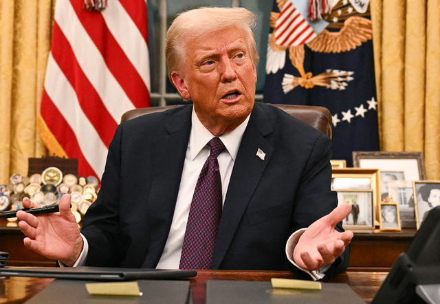 谈妥了，中乌代表在京握手，泽连斯基对华示好，中方要拔1根毒针