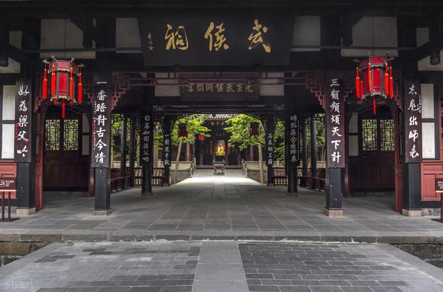 成都必去十大景点排行榜，这才是成都最值得去的10个景点，收好！
